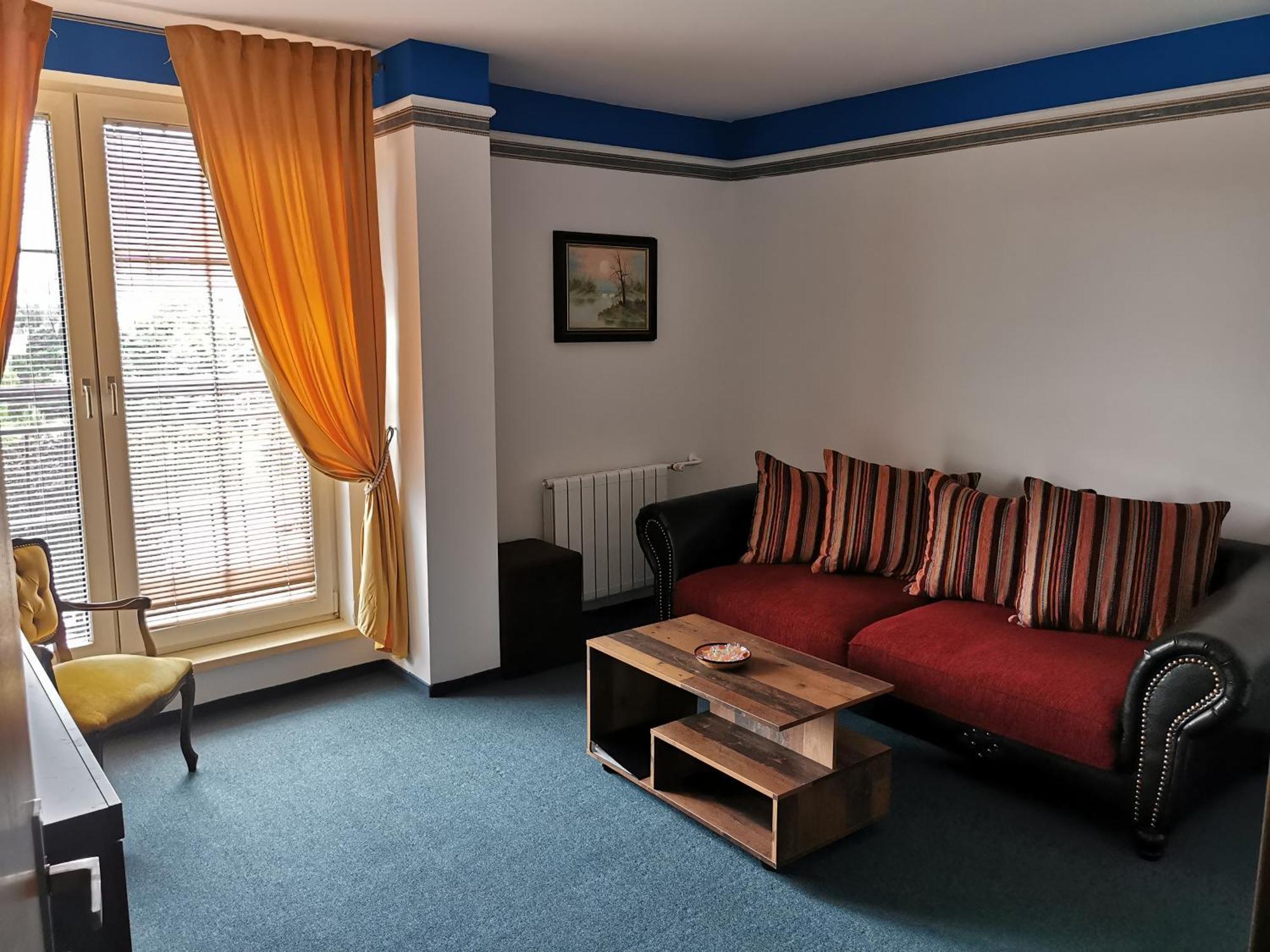 Hotel Diana Nové Mesto nad Váhom Rum bild